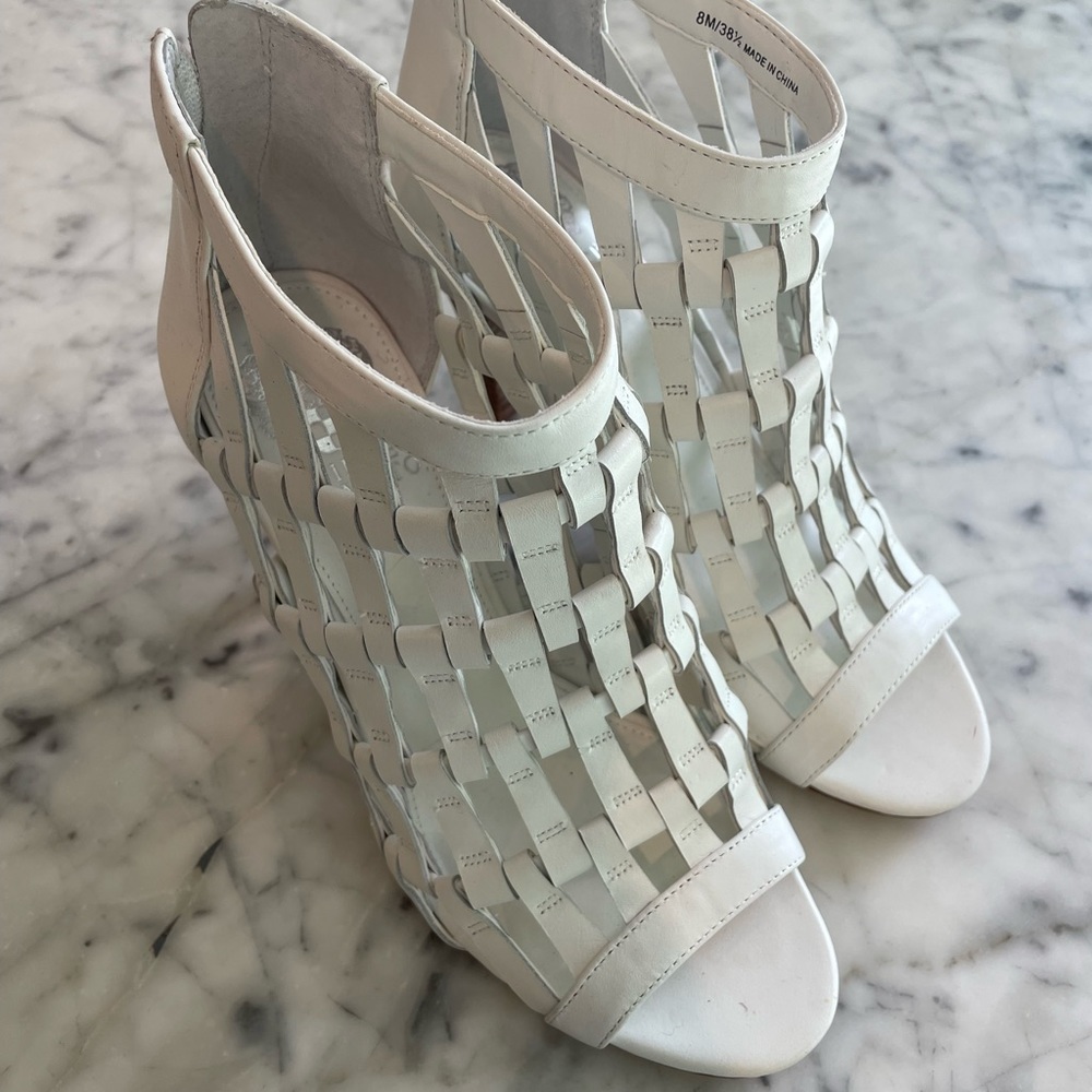 Vince Camuto size 8 New